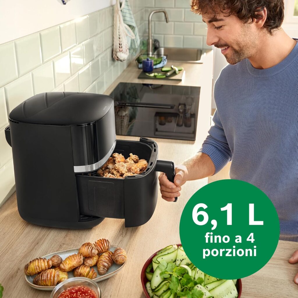 riggitrice ad aria Bosch Serie 4 MAF462B0 posizionata su piano cucina moderno pronta per l'uso